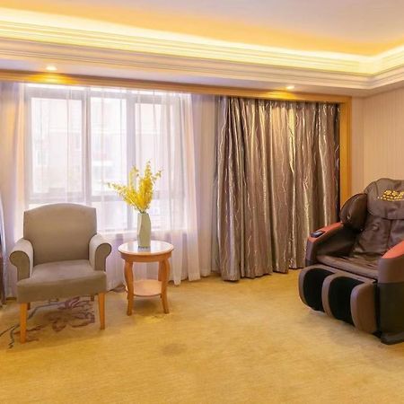 Vienna International Hotel Shanghai Pudong New International Exbition Central エクステリア 写真