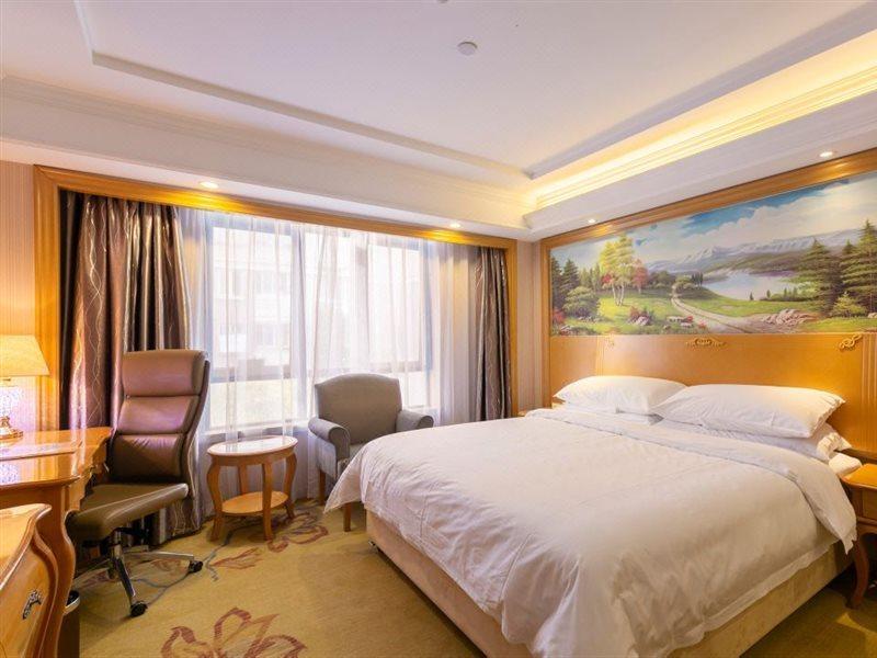 Vienna International Hotel Shanghai Pudong New International Exbition Central エクステリア 写真
